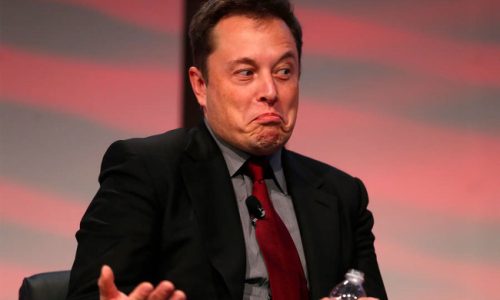 Trở thành người giàu thứ 2 thế giới nhờ xe điện và tên lửa, nhưng ít người biết Elon Musk còn kiếm lời từ những sản phẩm ‘trời ơi đất hỡi’ này