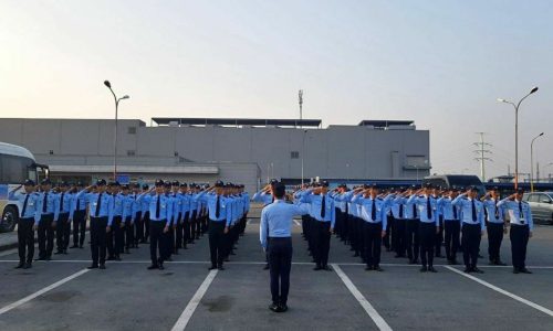 “Vươn Lên Cùng Tình Yêu và Chất Lượng: Hành Trình Đầy Nghị Lực của Trần Hồng Ân và Nguyễn Hồng Ân”