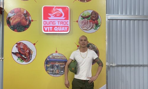 Tạo Ấn Tượng Không Giới Hạn với Thương Hiệu Dũng Trọc: Đào Tạo Nghề Quay Nướng và Phục Vụ Những Ngày Lễ Ngày Thứ Bẩy Chủ Nhật Khách Đặt Đến 300 Con !